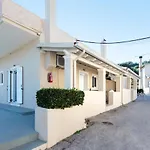 Anita Village Apartament *